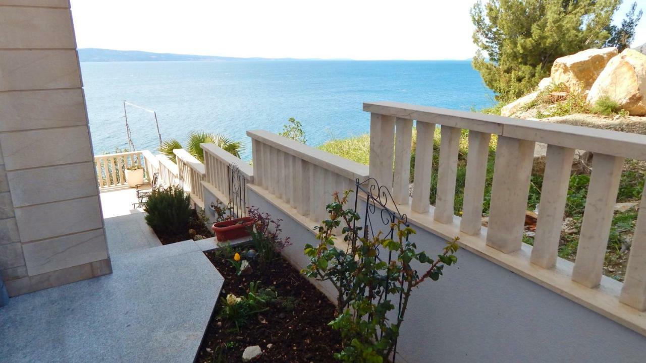 Seafront Apartments Nemira Omiš Exterior foto