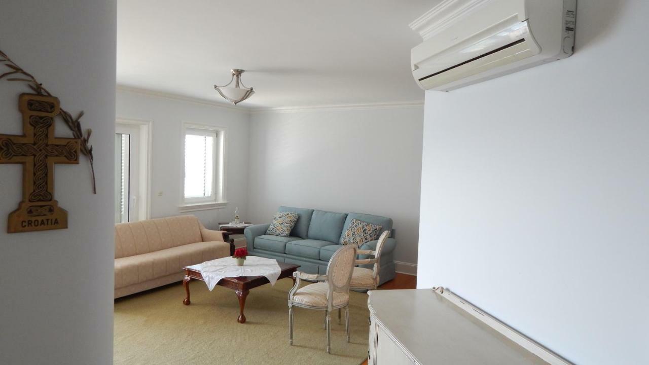 Seafront Apartments Nemira Omiš Exterior foto